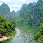 Tour Tràng An 2 Ngày 1 Đêm Trọn Gói Gồm Những Gì?